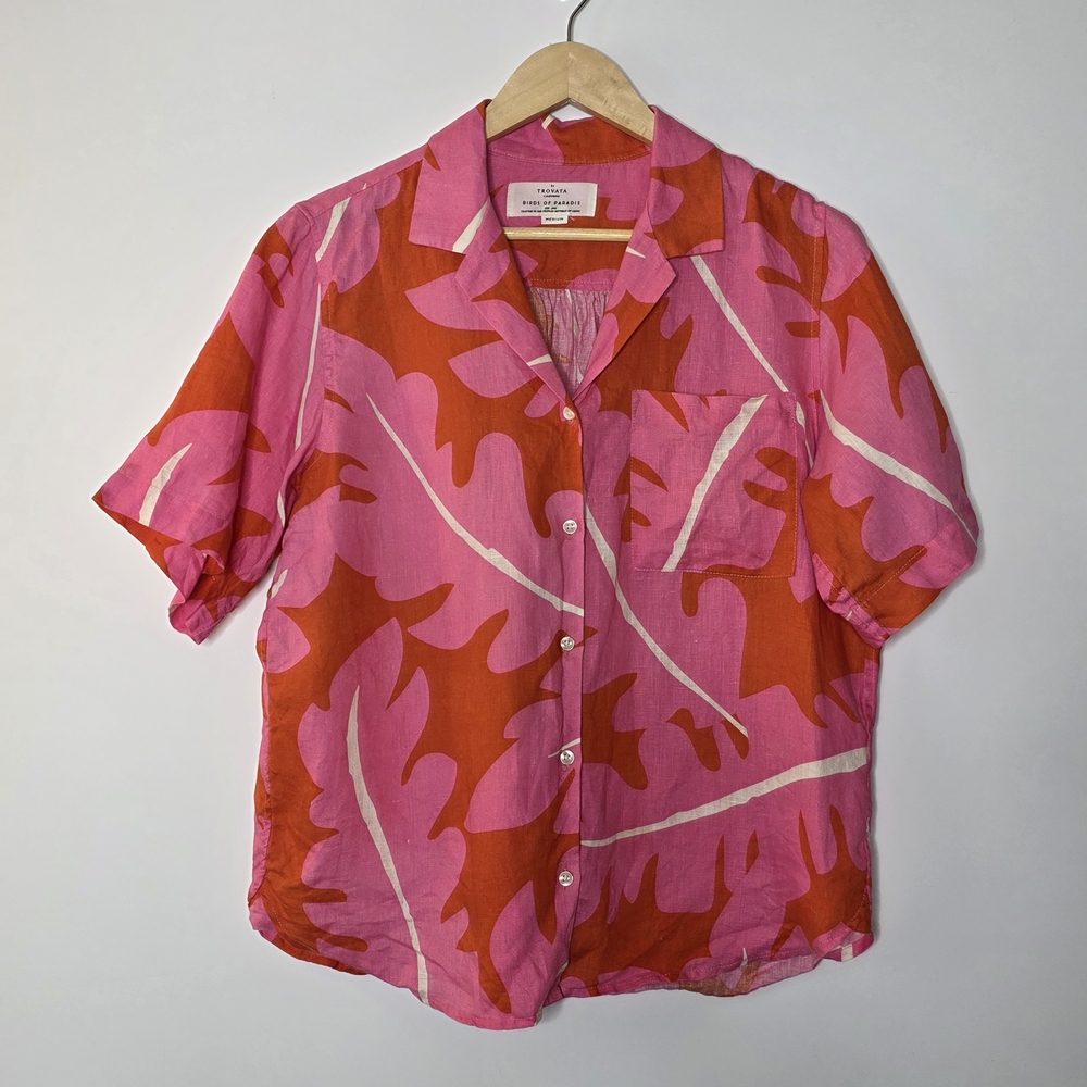 Trovata Birds of Paradise Margot shirt Pink palm print 100% Linen Size Medium - Picture 2 of 11